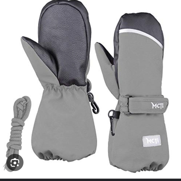 Kids' Cozy Gray Mittens - Picture 1 of 13
